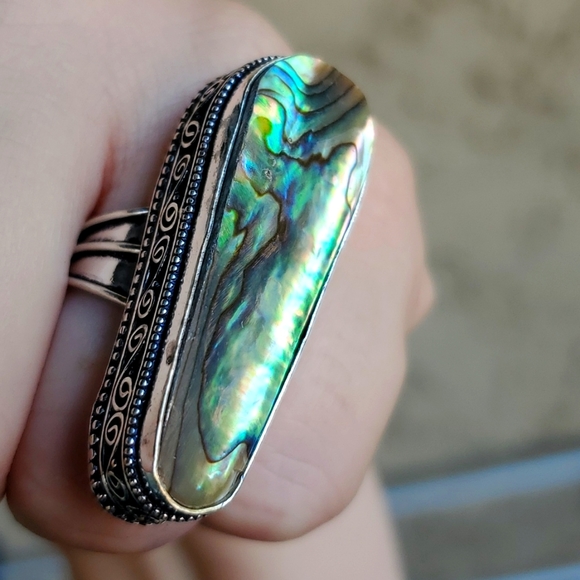 New Oversized Abalone Shell 925 Silver Statement Ring. - Picture 15 of 16